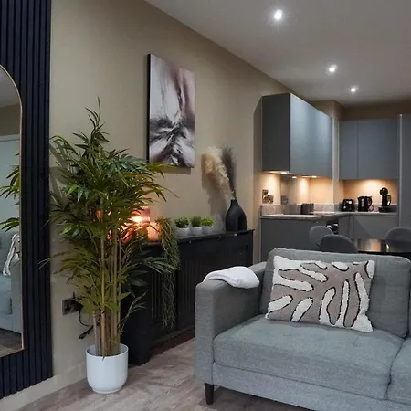 M1 Townhouse - Free Parking & Central Manchester Exterior photo