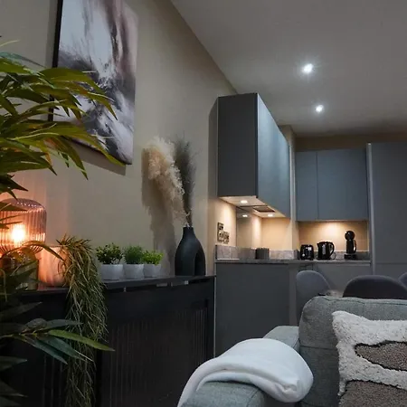 M1 Townhouse - Free Parking & Central Manchester Exterior photo