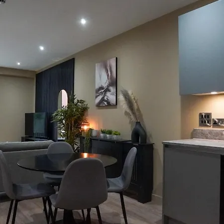 M1 Townhouse - Free Parking & Central Manchester Exterior photo